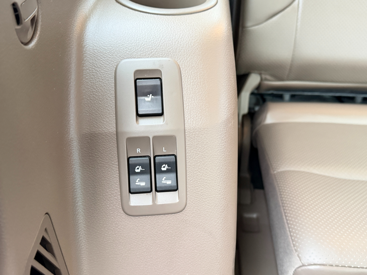 Lexus GX 460 4WD 4dr 2013