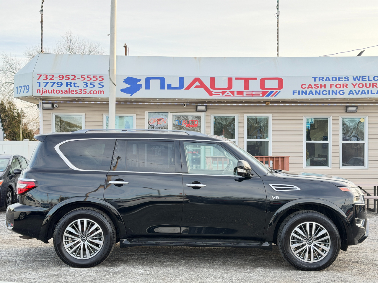 Nissan Armada 4x4 SL 2021