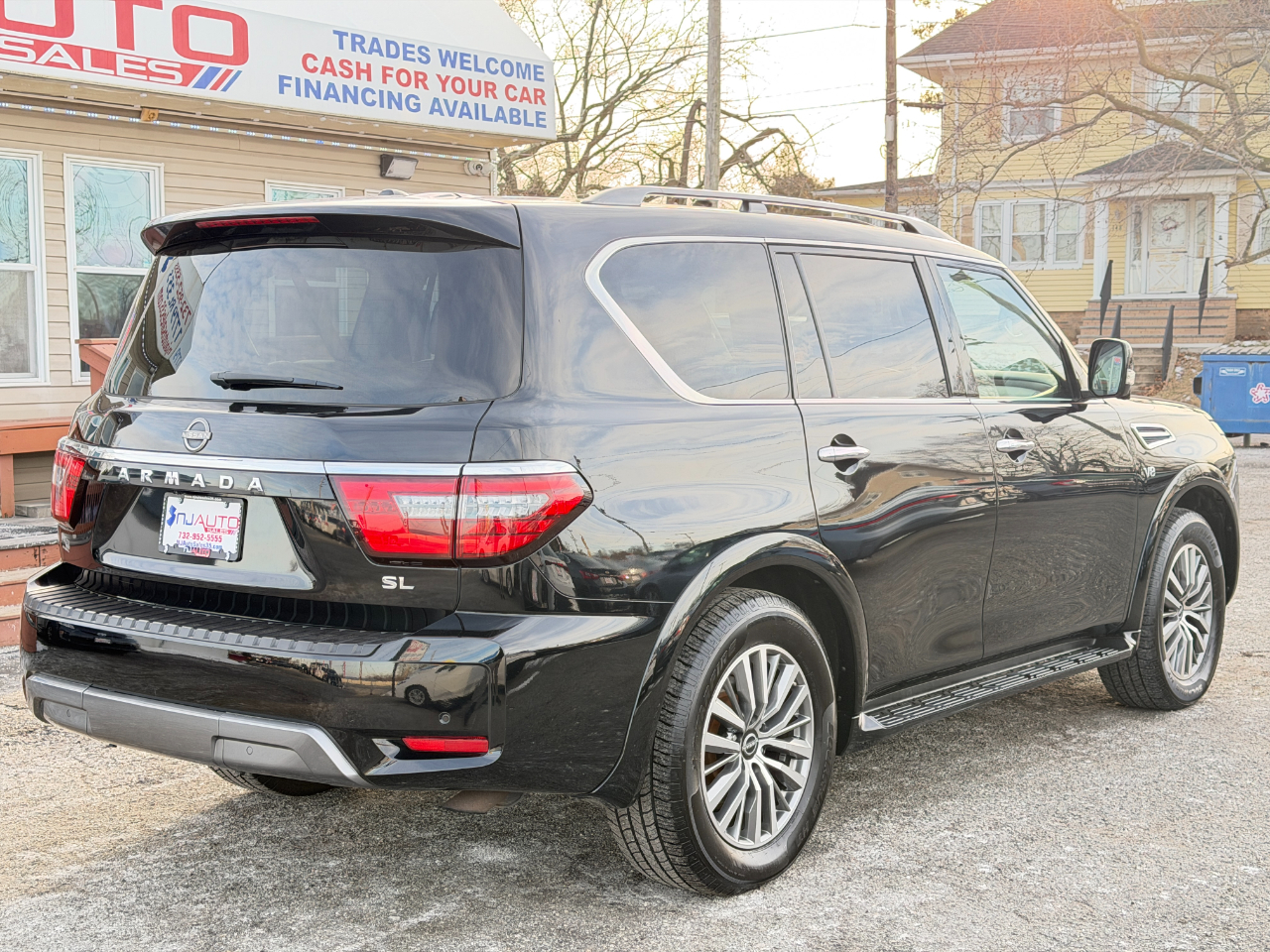 Nissan Armada 4x4 SL 2021