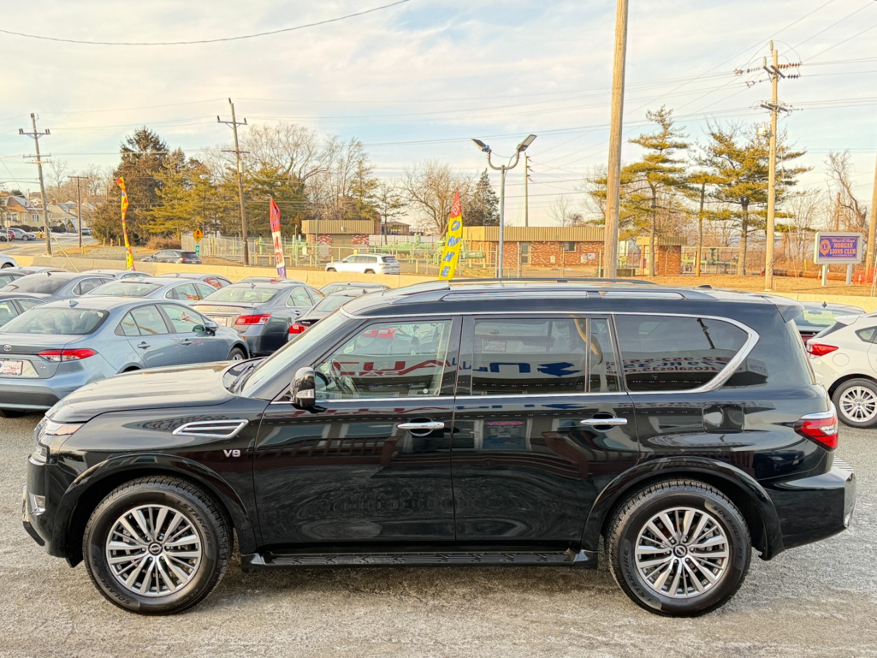 Nissan Armada 4x4 SL 2021