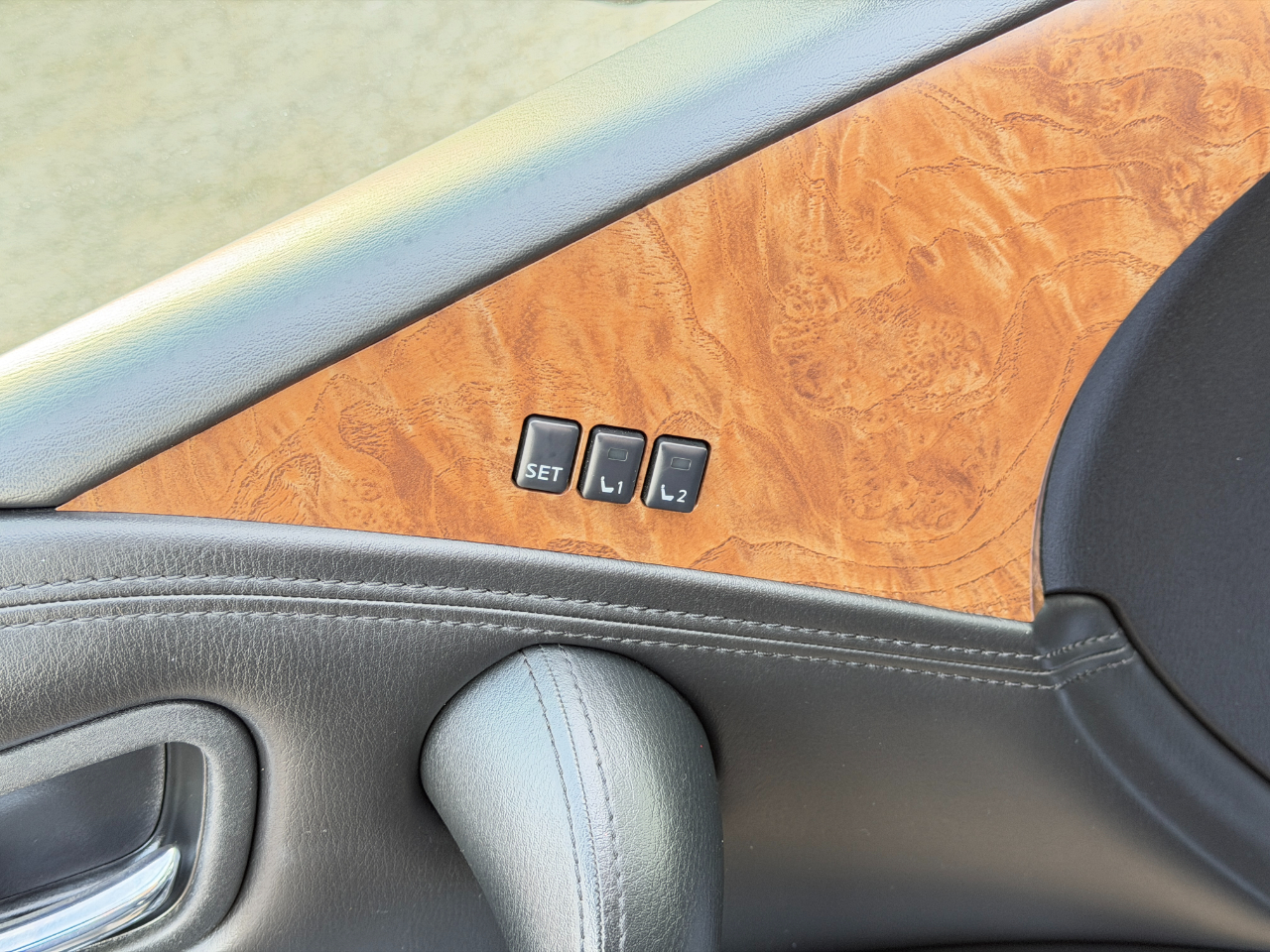 Nissan Armada 4x4 SL 2021