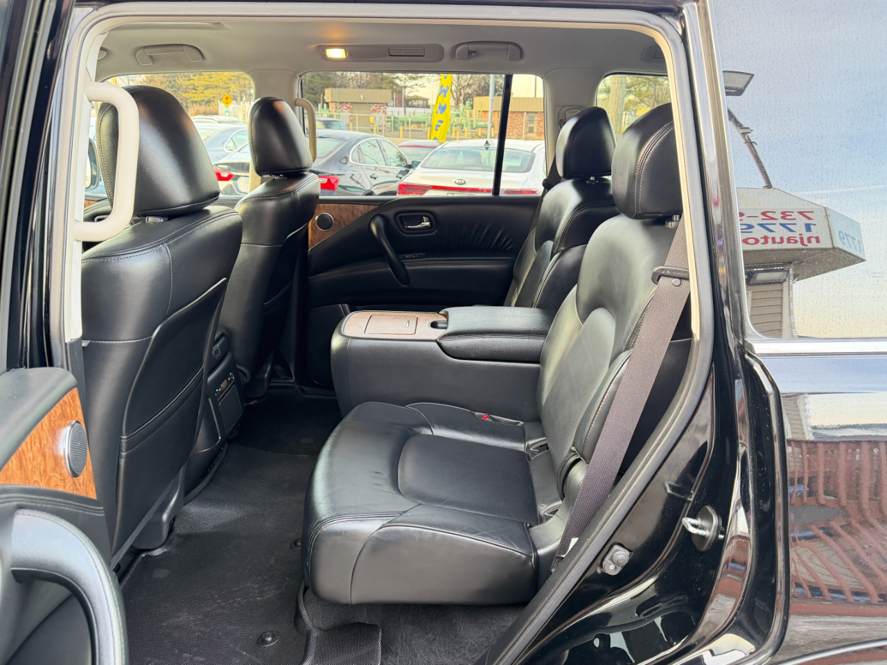 Nissan Armada 4x4 SL 2021