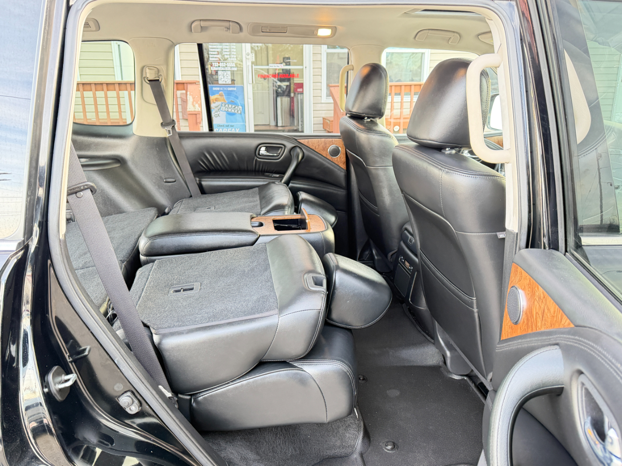 Nissan Armada 4x4 SL 2021