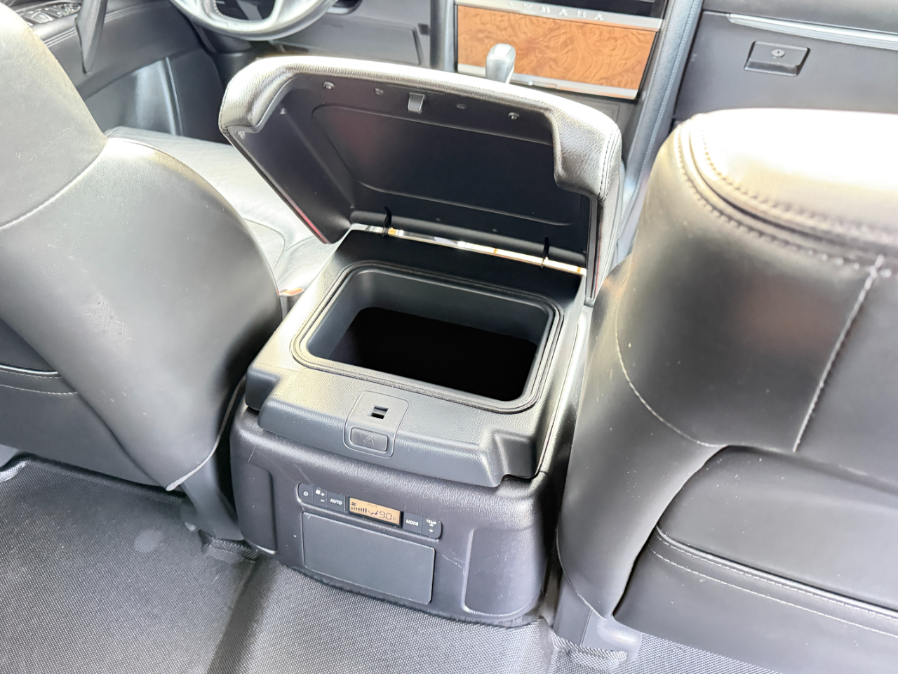 Nissan Armada 4x4 SL 2021