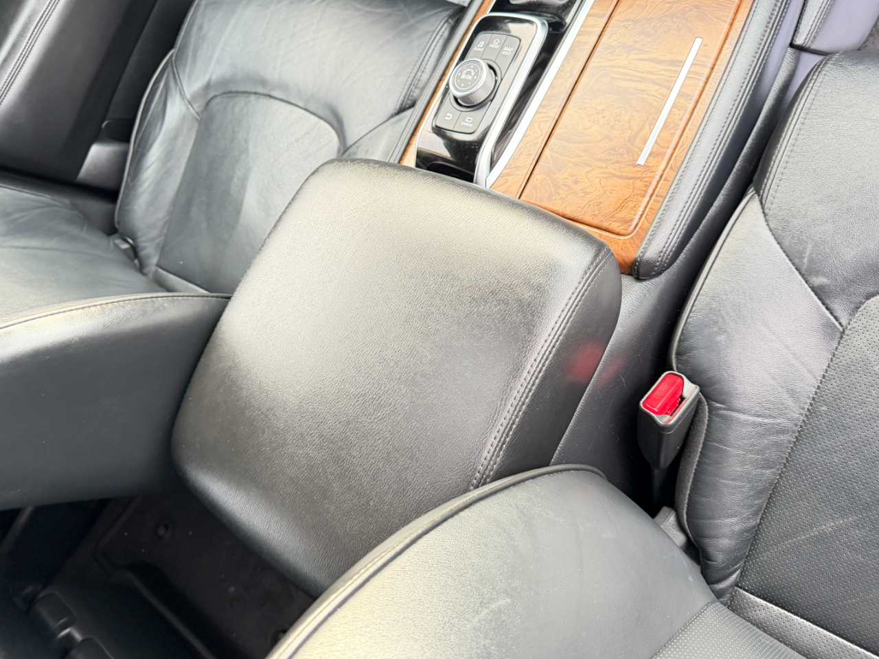 Nissan Armada 4x4 SL 2021