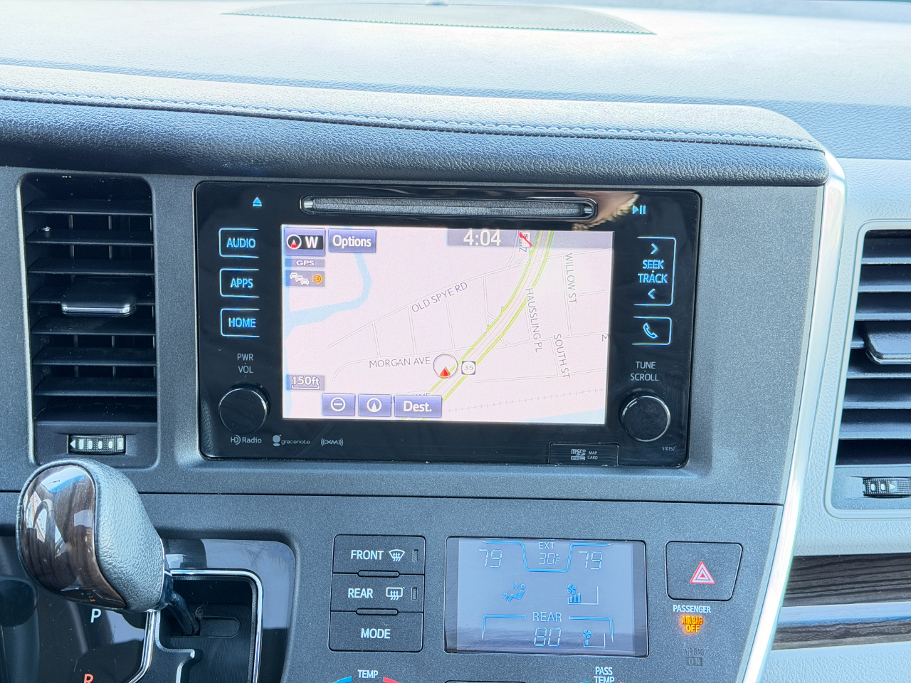 Toyota Sienna XLE Premium FWD 8-Passenger (Natl) 2017