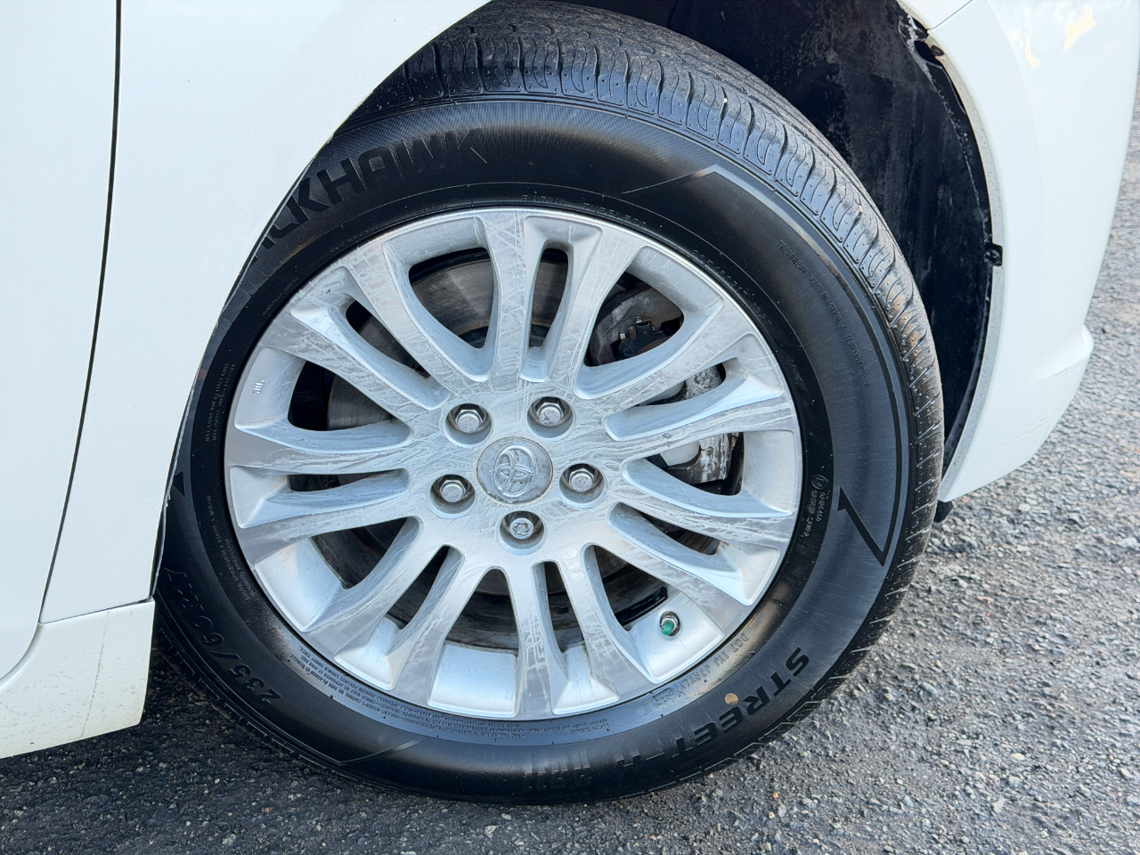 Toyota Sienna XLE Premium FWD 8-Passenger (Natl) 2017