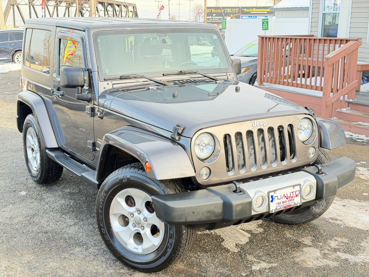 Jeep Wrangler 4WD 2dr Sahara 2014
