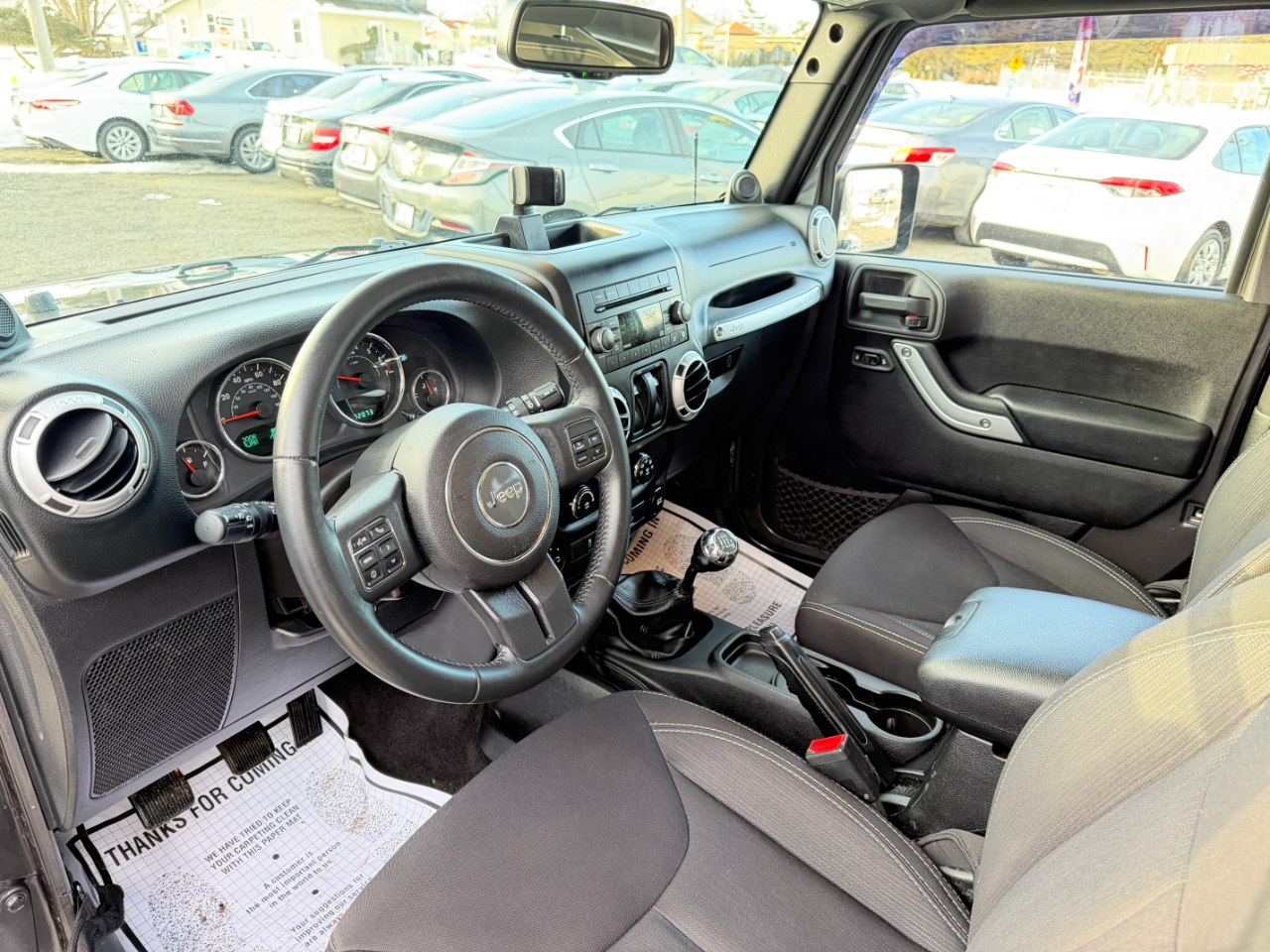 Jeep Wrangler 4WD 2dr Sahara 2014