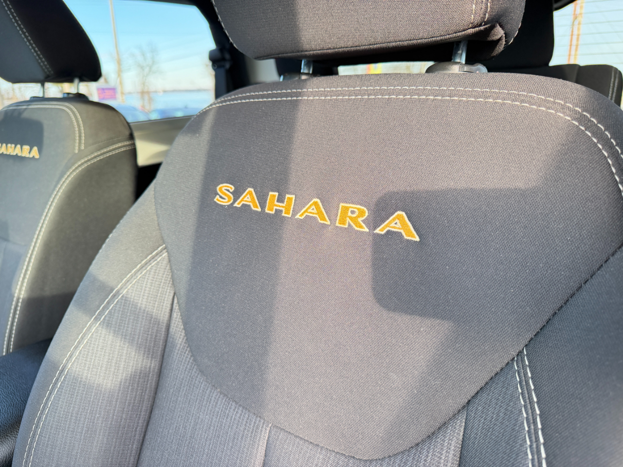 Jeep Wrangler 4WD 2dr Sahara 2014