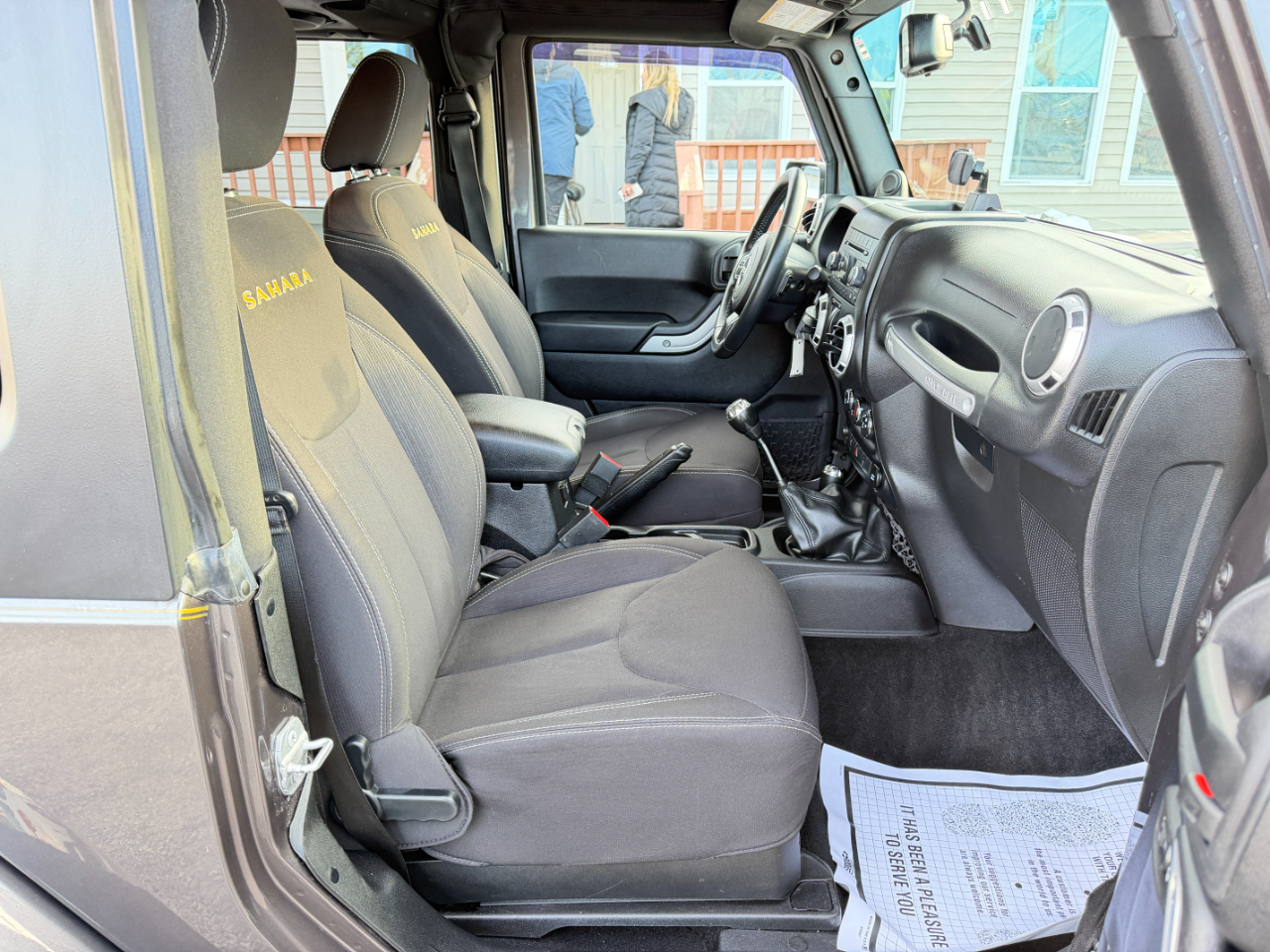 Jeep Wrangler 4WD 2dr Sahara 2014