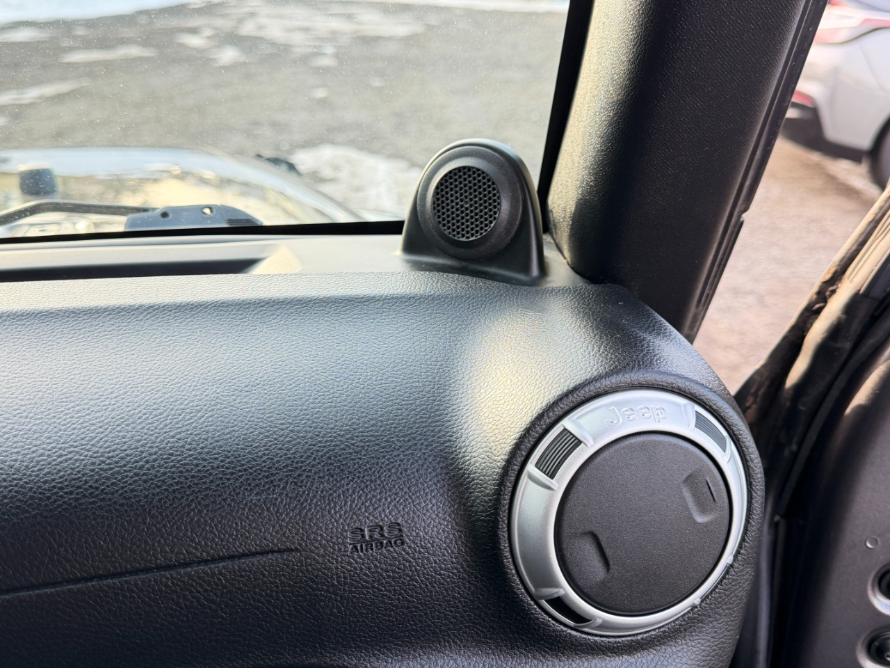 Jeep Wrangler 4WD 2dr Sahara 2014