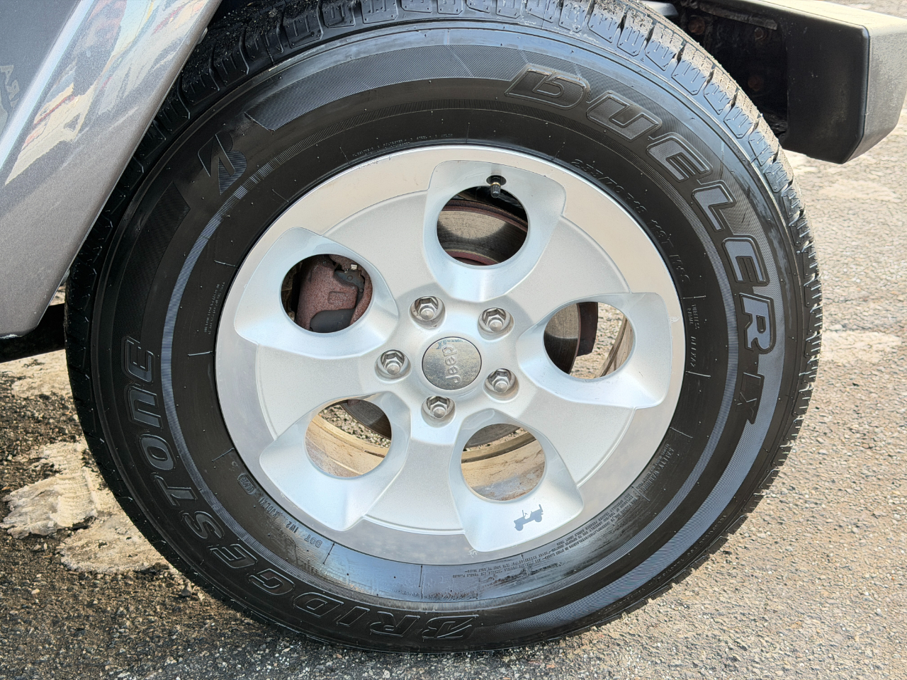 Jeep Wrangler 4WD 2dr Sahara 2014