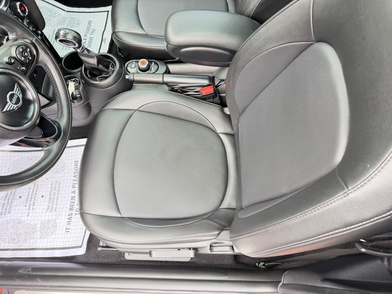 MINI Hardtop 2 Door Cooper FWD 2019