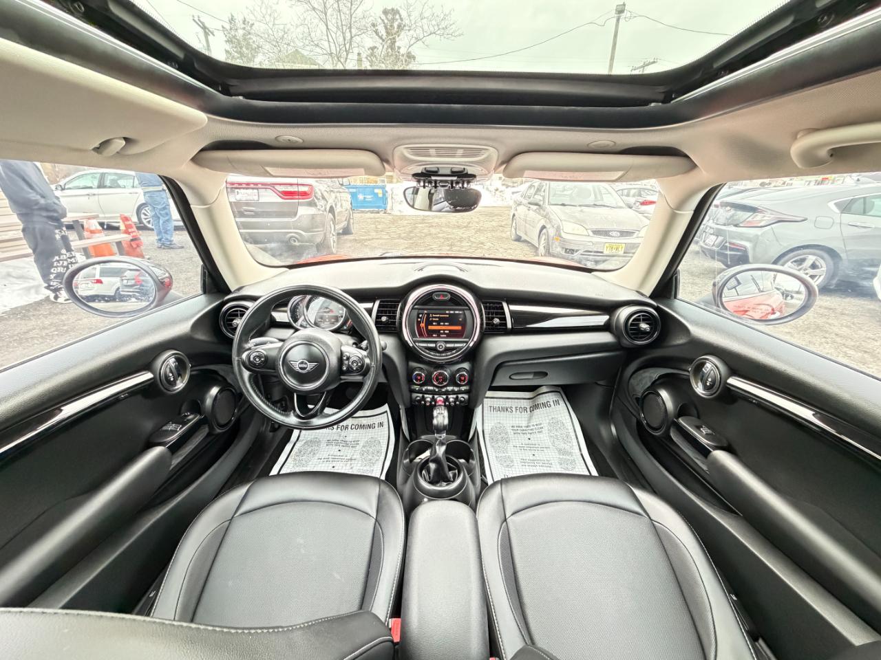 MINI Hardtop 2 Door Cooper FWD 2019