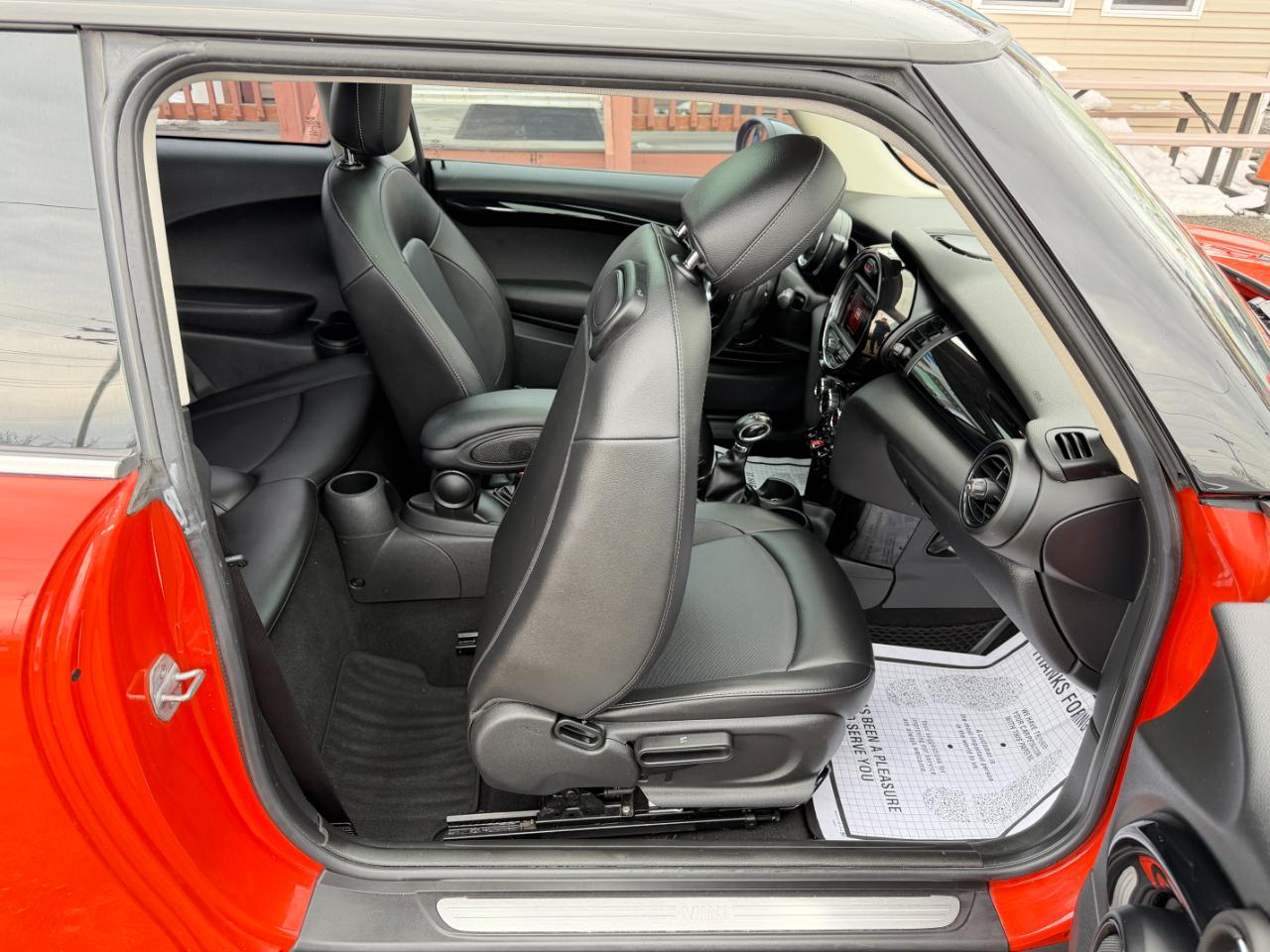 MINI Hardtop 2 Door Cooper FWD 2019