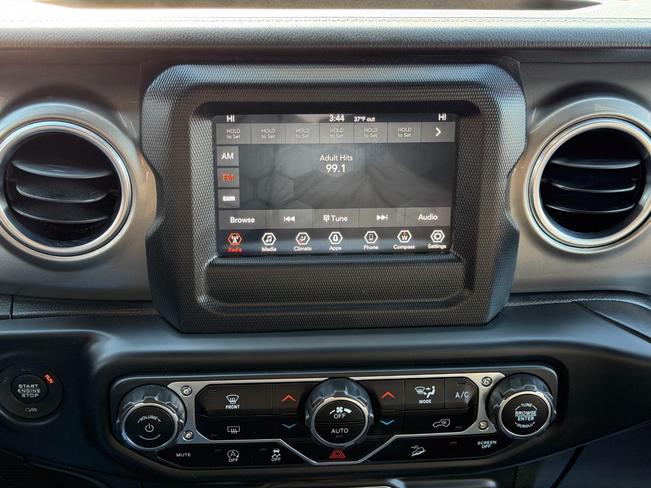 Jeep Wrangler Unlimited Sahara 4x4 2018