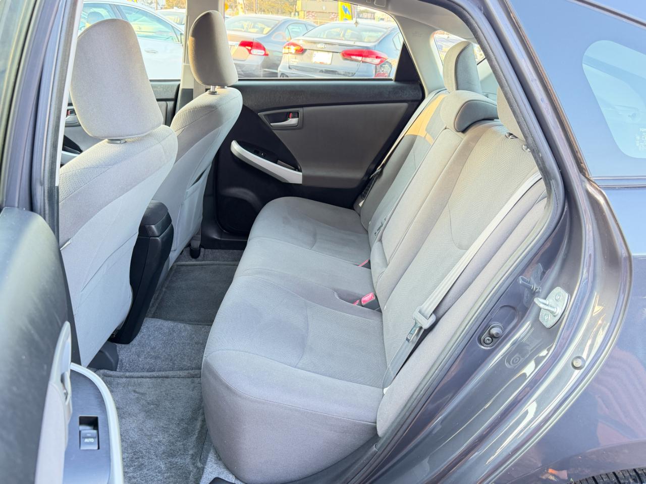 Toyota Prius 5dr HB One (Natl) 2013