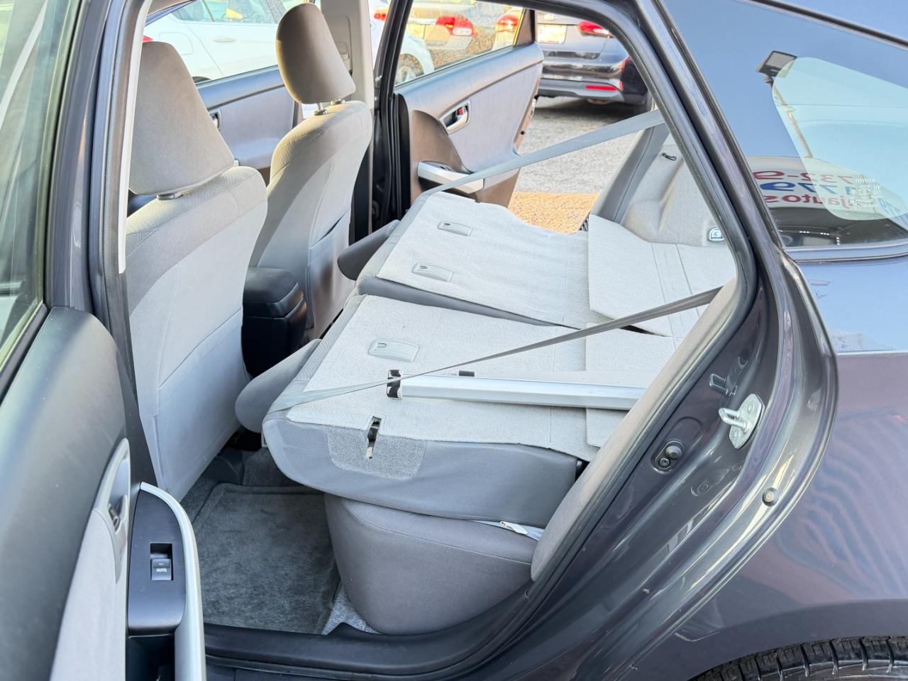 Toyota Prius 5dr HB One (Natl) 2013