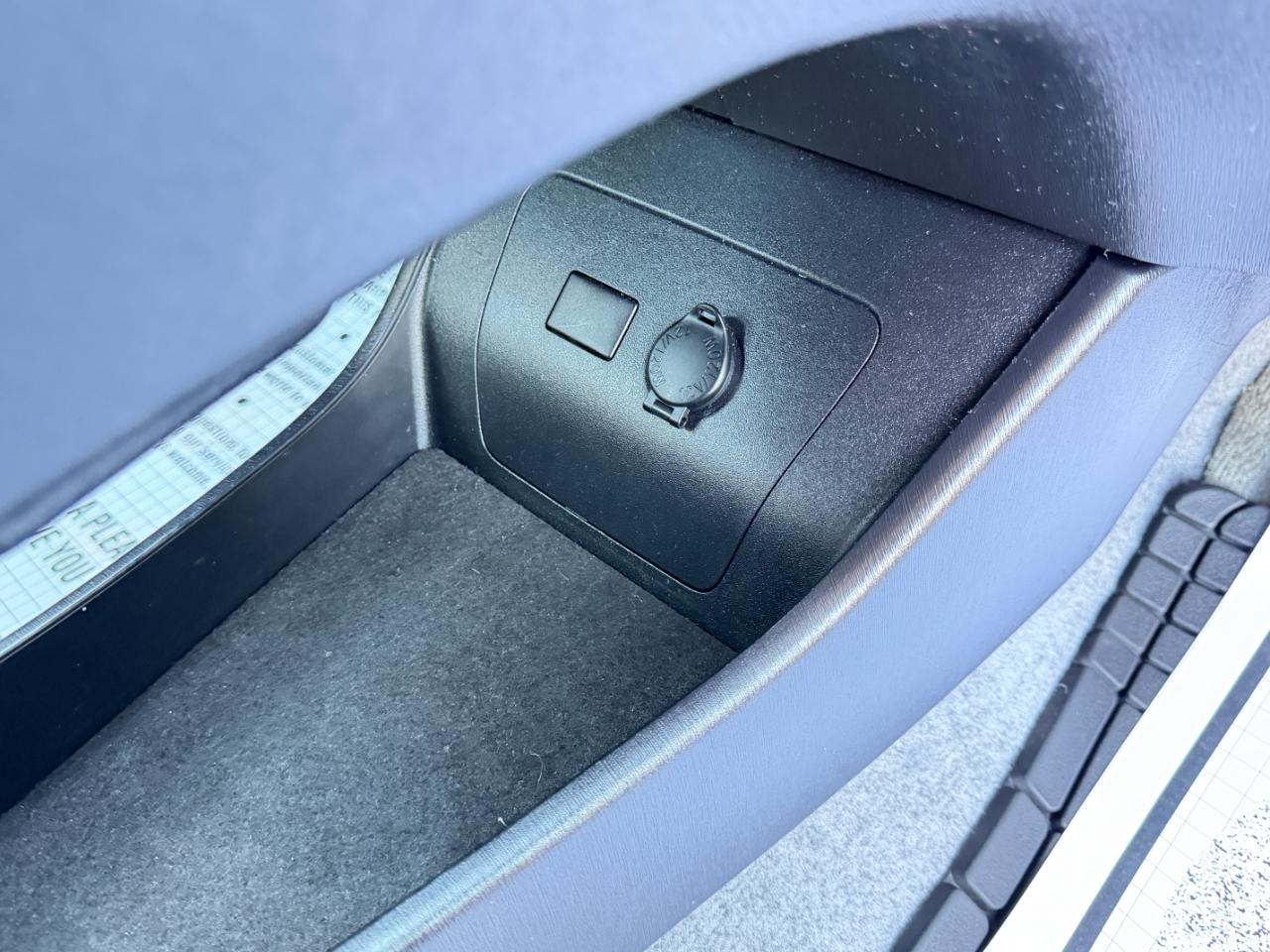 Toyota Prius 5dr HB One (Natl) 2013