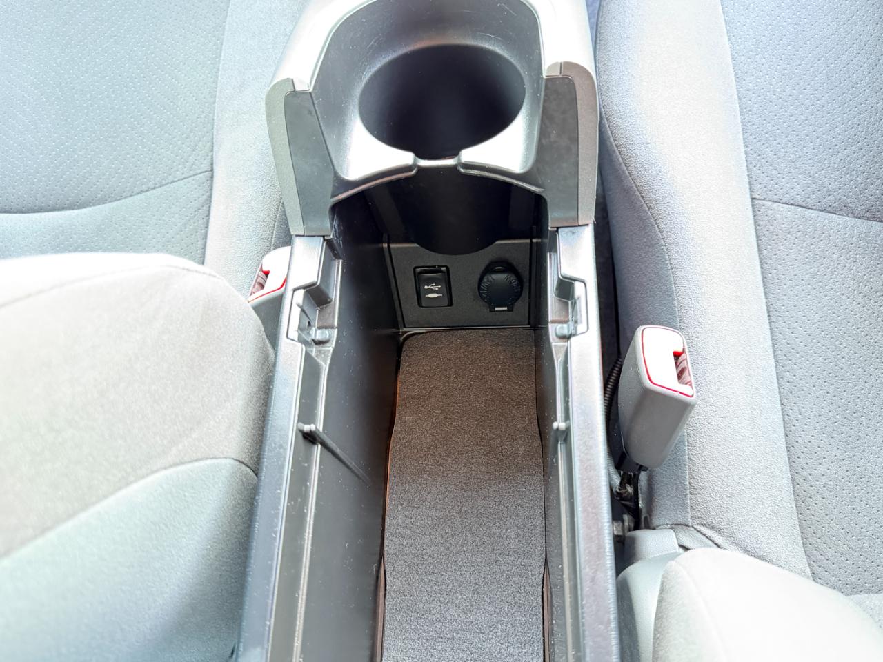 Toyota Prius 5dr HB One (Natl) 2013