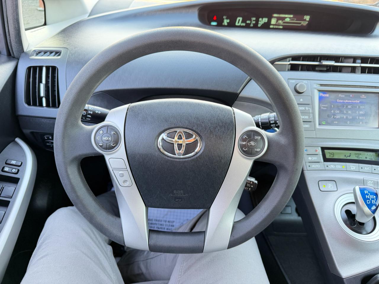 Toyota Prius 5dr HB One (Natl) 2013