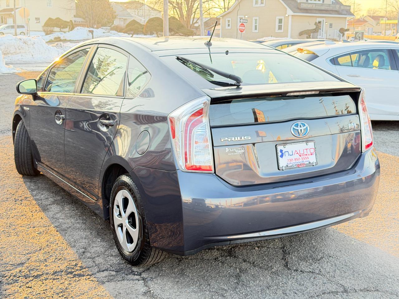 Toyota Prius 5dr HB One (Natl) 2013