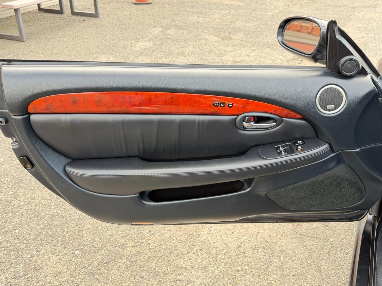 Lexus SC 430 2dr Convertible 2006