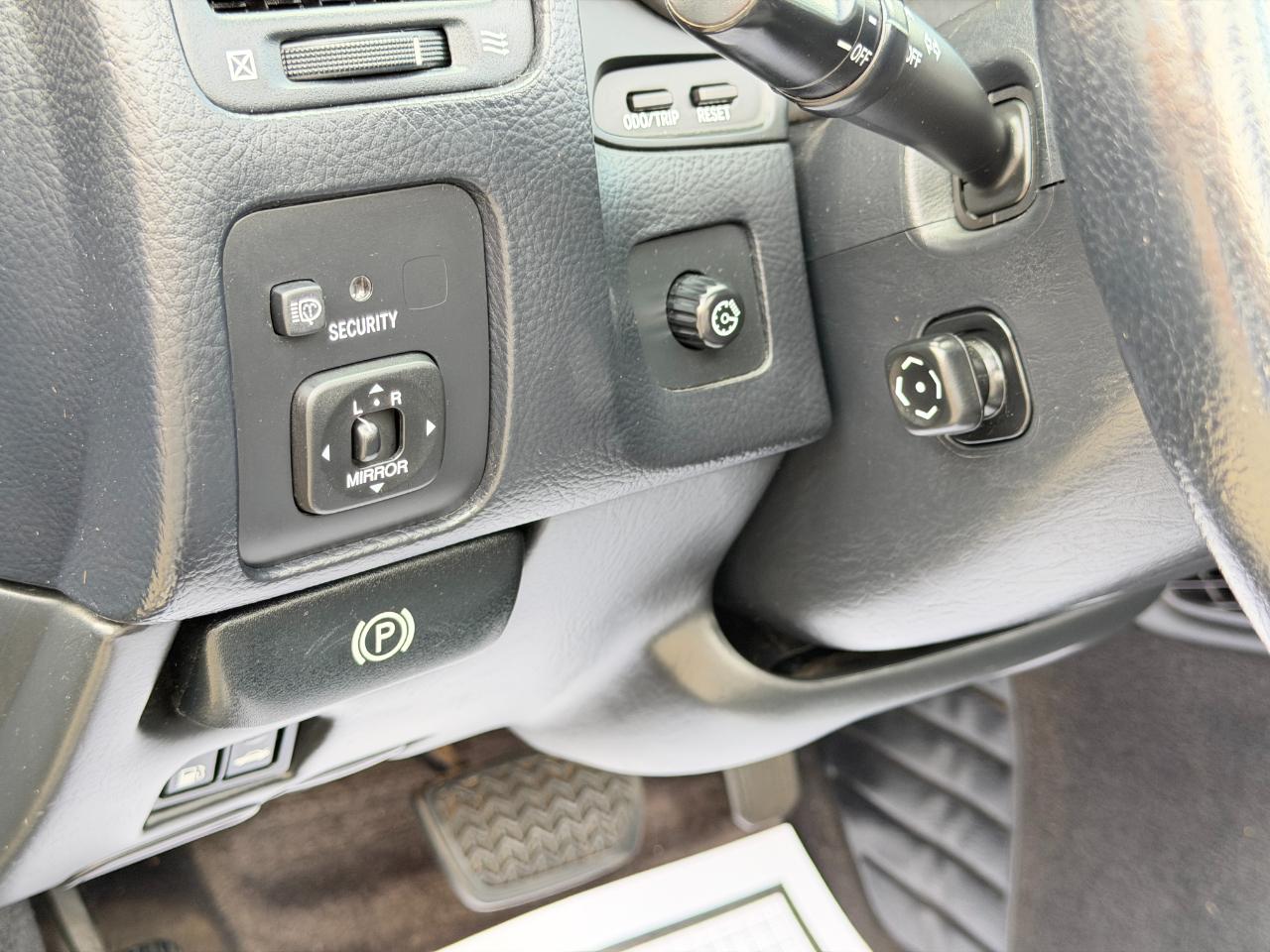 Lexus SC 430 2dr Convertible 2006