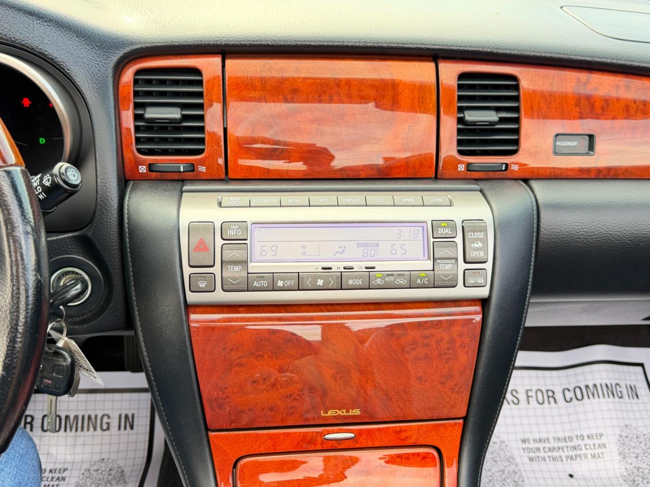 Lexus SC 430 2dr Convertible 2006