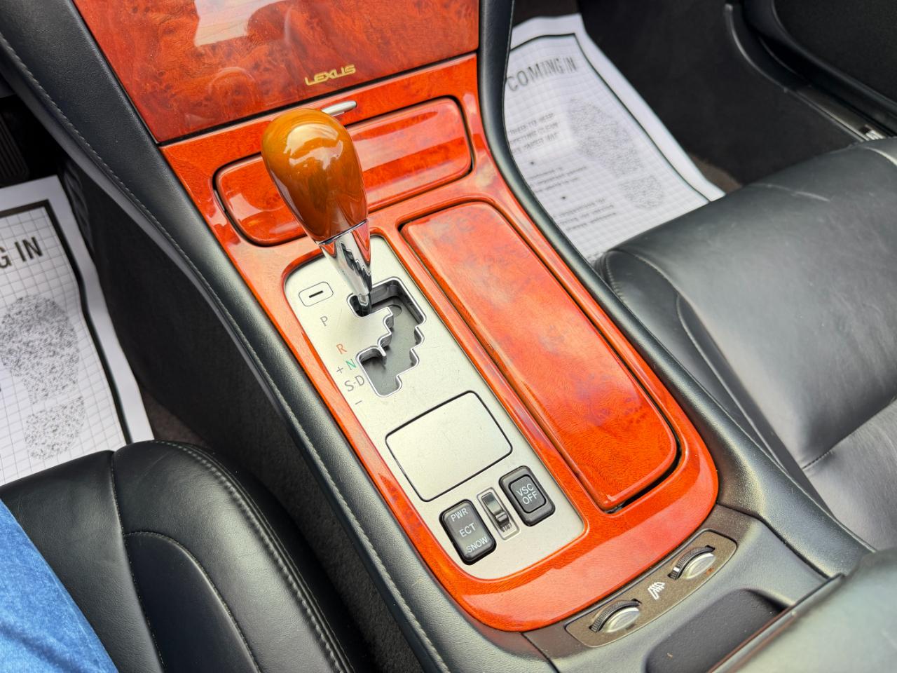 Lexus SC 430 2dr Convertible 2006