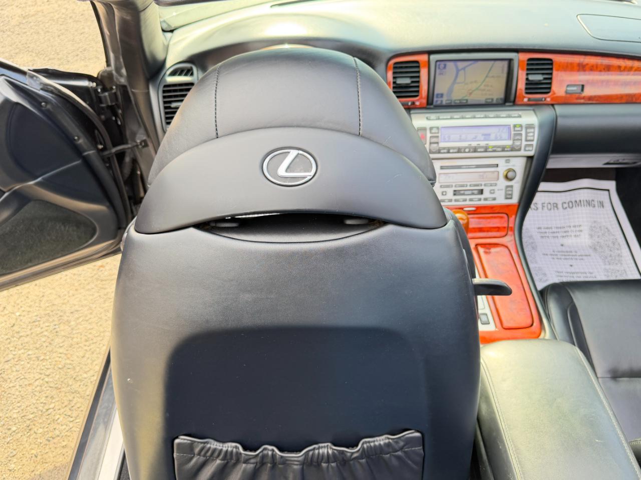 Lexus SC 430 2dr Convertible 2006