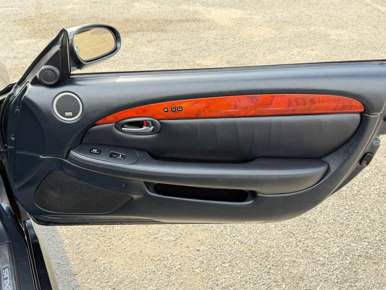 Lexus SC 430 2dr Convertible 2006