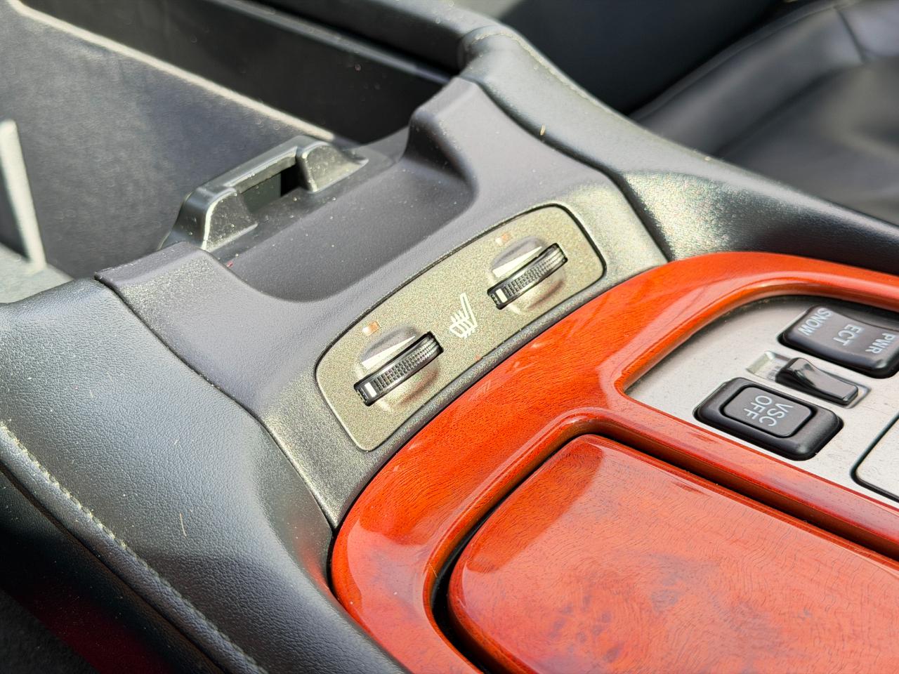 Lexus SC 430 2dr Convertible 2006