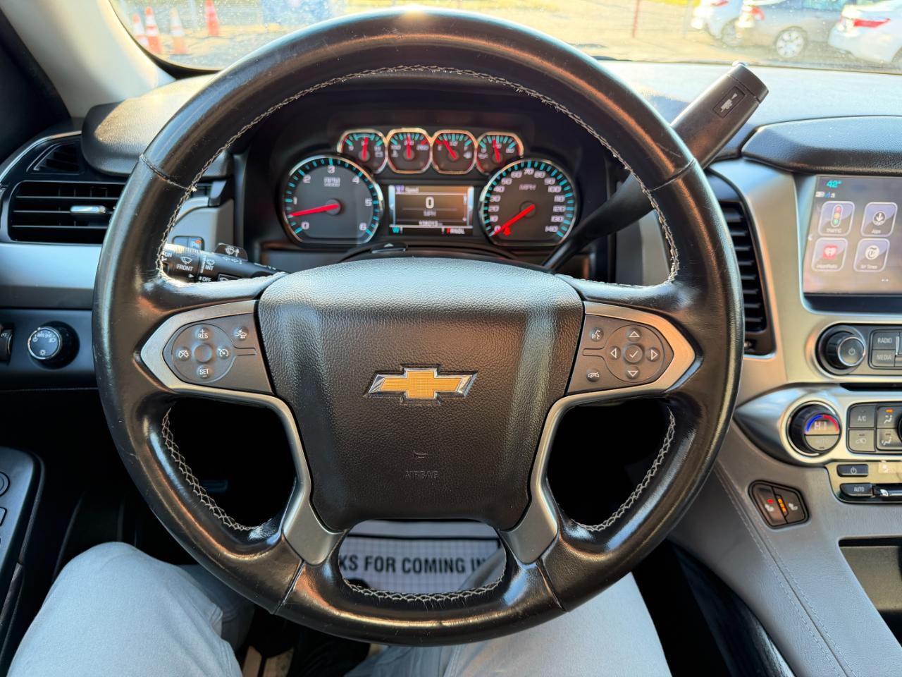 Chevrolet Suburban 4WD 4dr LT 2020