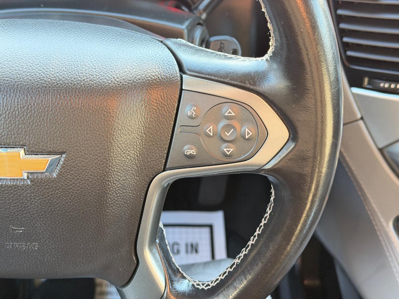 Chevrolet Suburban 4WD 4dr LT 2020