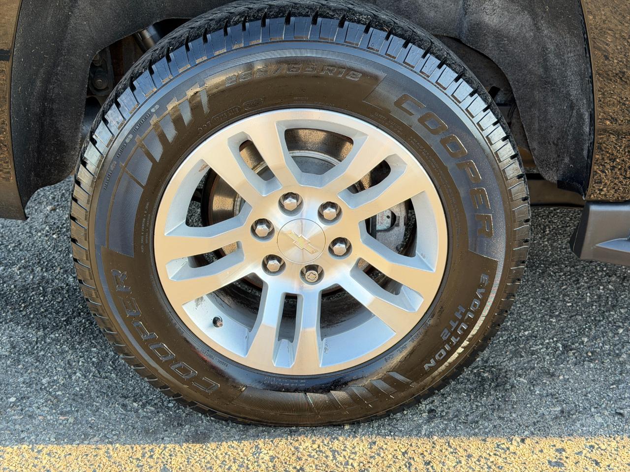 Chevrolet Suburban 4WD 4dr LT 2020