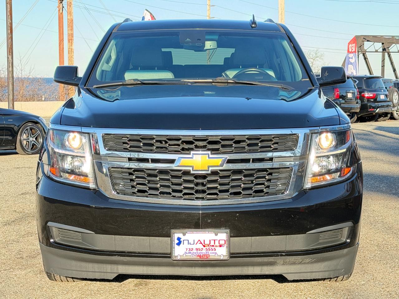Chevrolet Suburban 4WD 4dr LT 2020