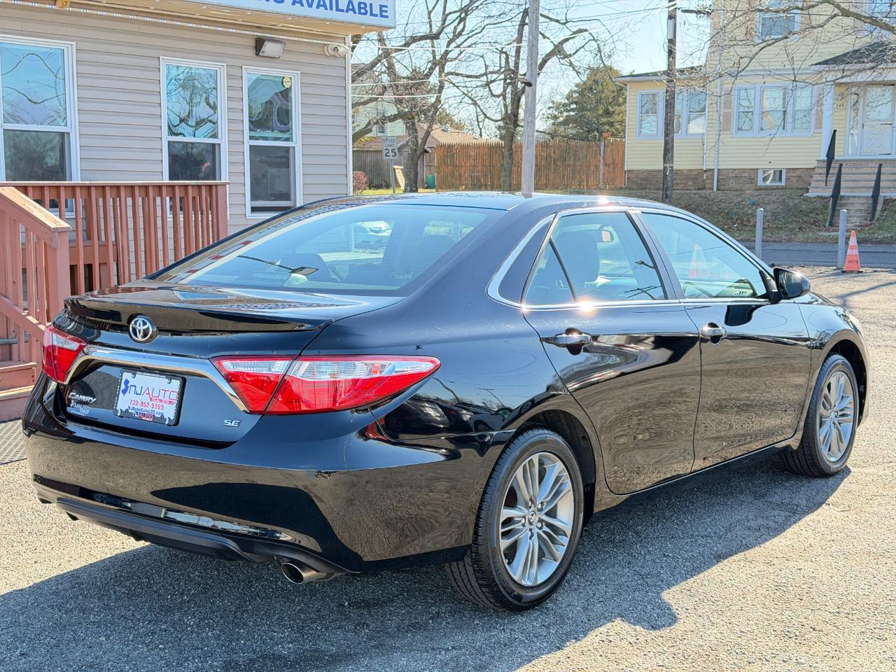 Toyota Camry SE 4D Sedan 2017