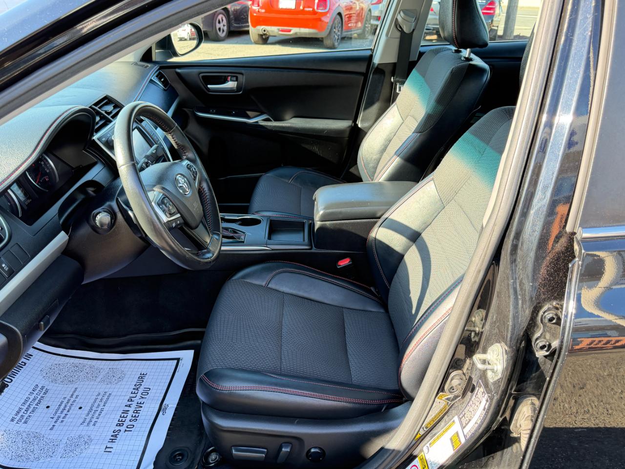 Toyota Camry SE 4D Sedan 2017