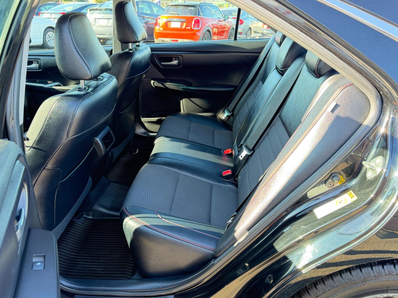 Toyota Camry SE 4D Sedan 2017