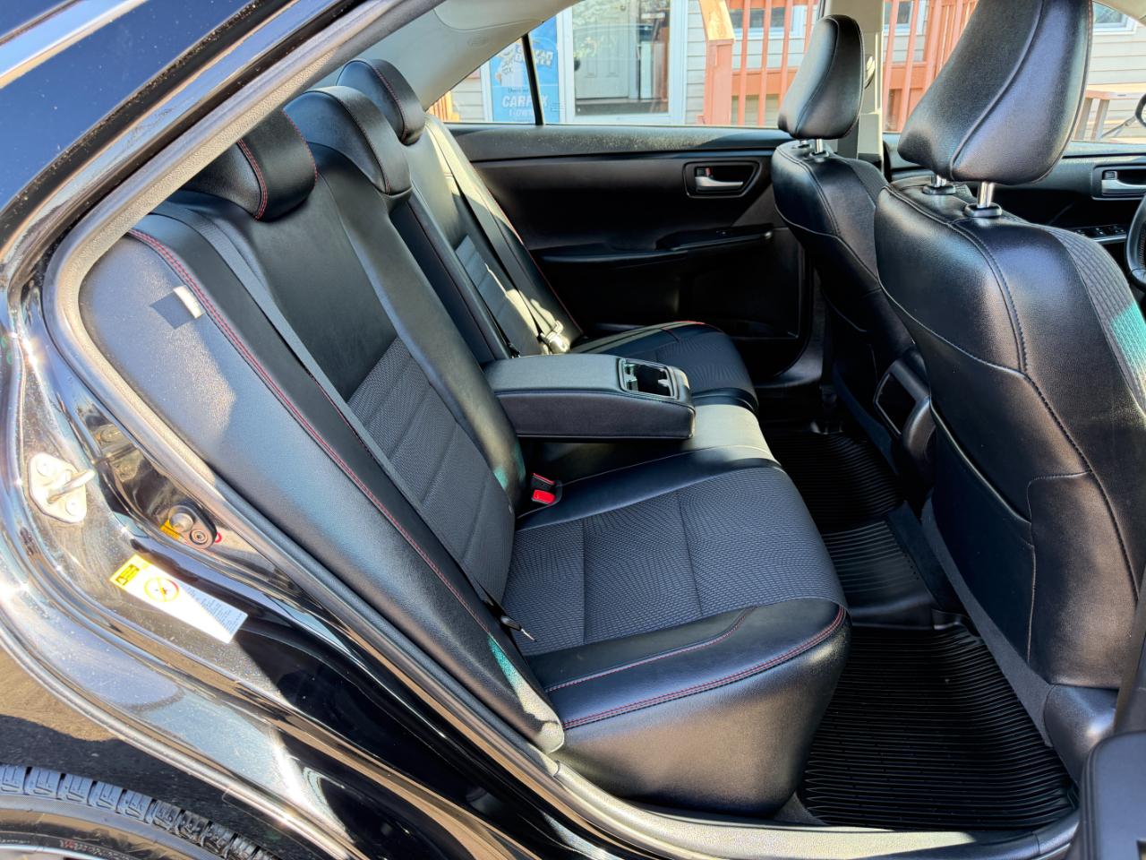 Toyota Camry SE 4D Sedan 2017