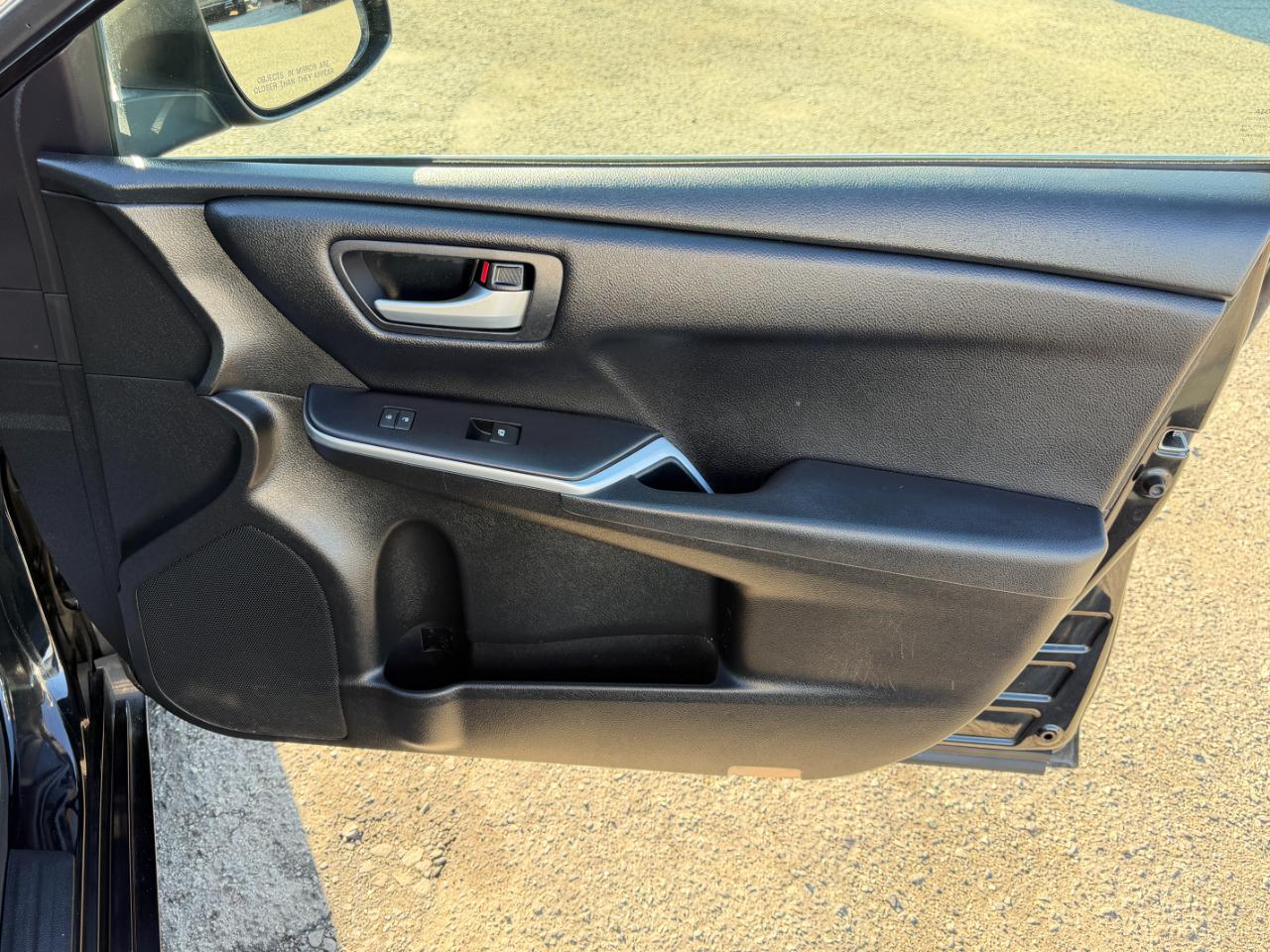 Toyota Camry SE 4D Sedan 2017