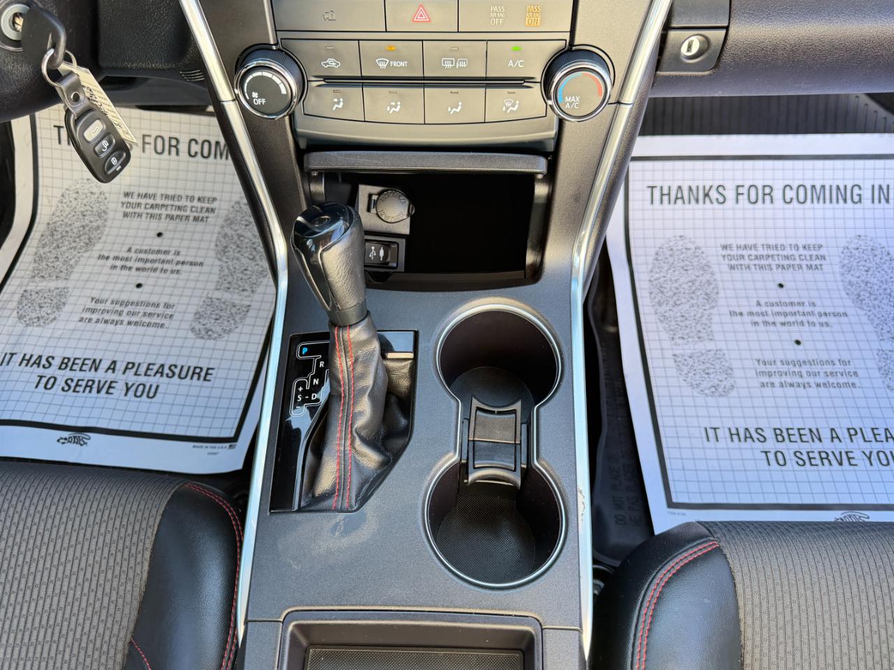 Toyota Camry SE 4D Sedan 2017