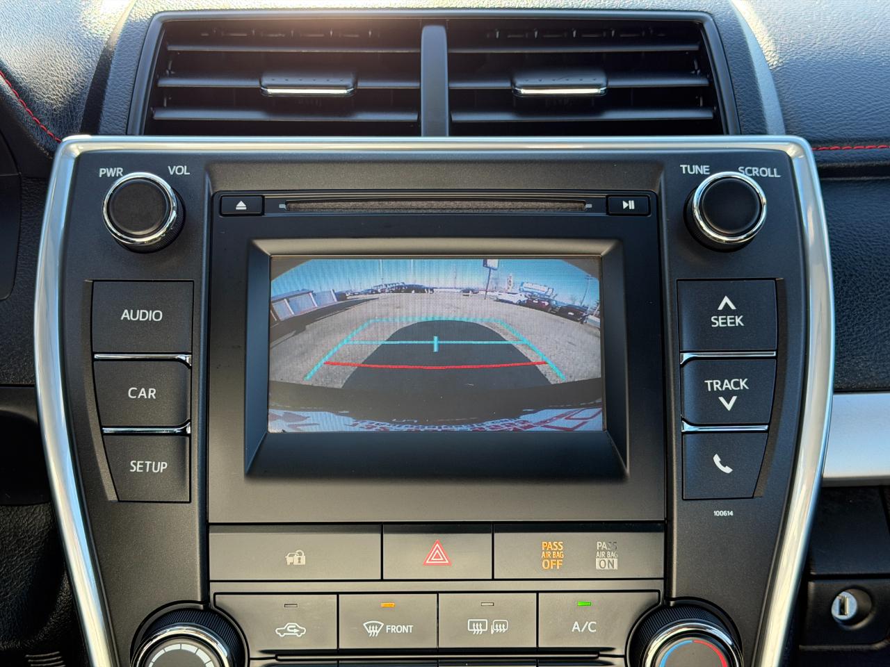 Toyota Camry SE 4D Sedan 2017