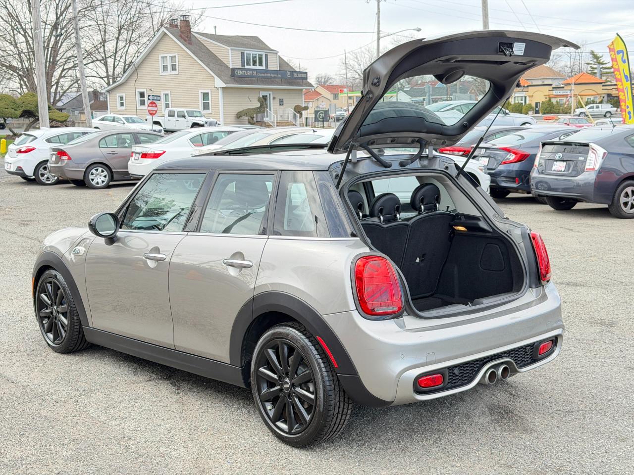 MINI Hardtop 4 Door Cooper S FWD 2019