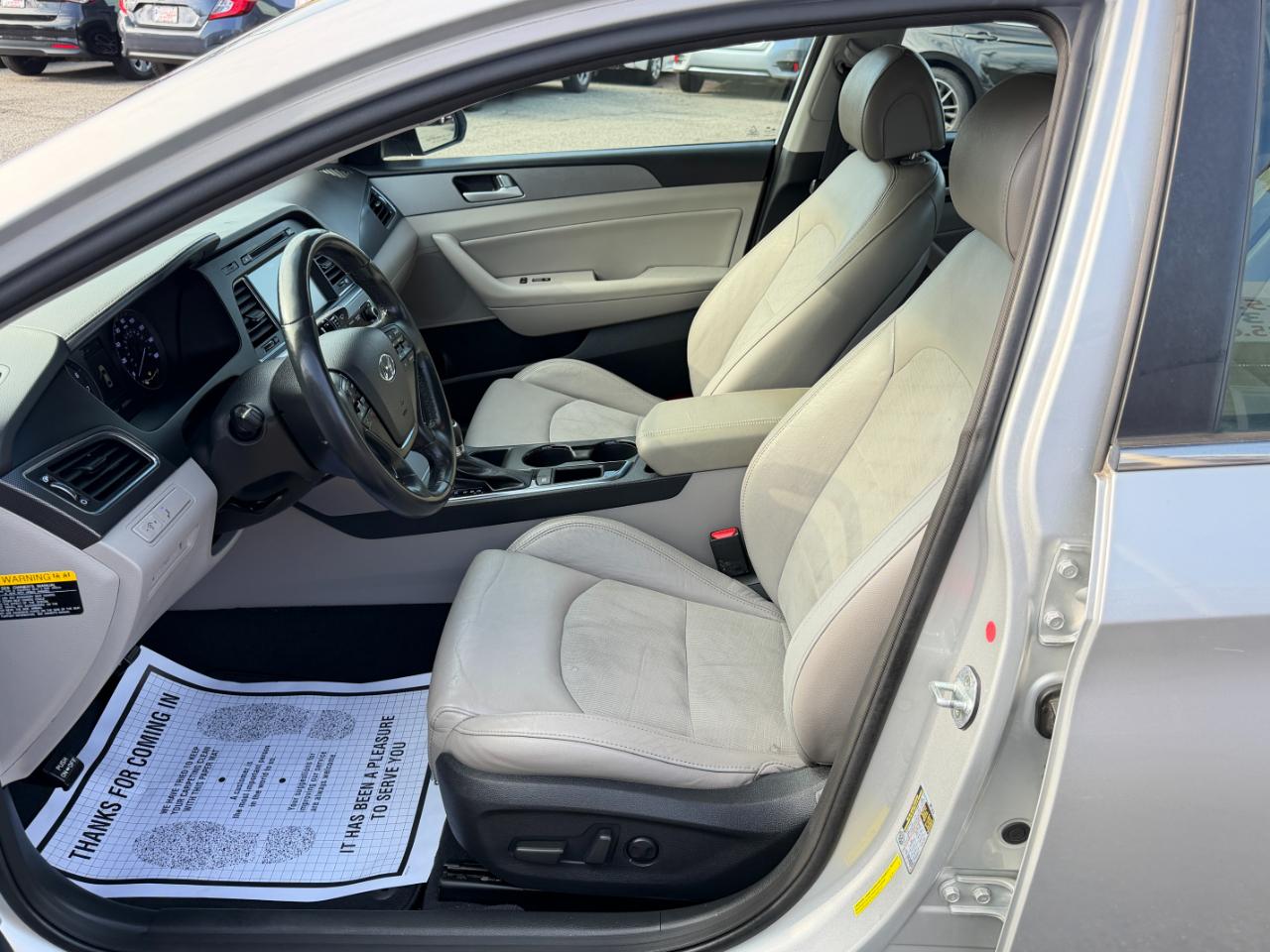 Hyundai Sonata 4dr Sdn 2.4L Sport PZEV 2015