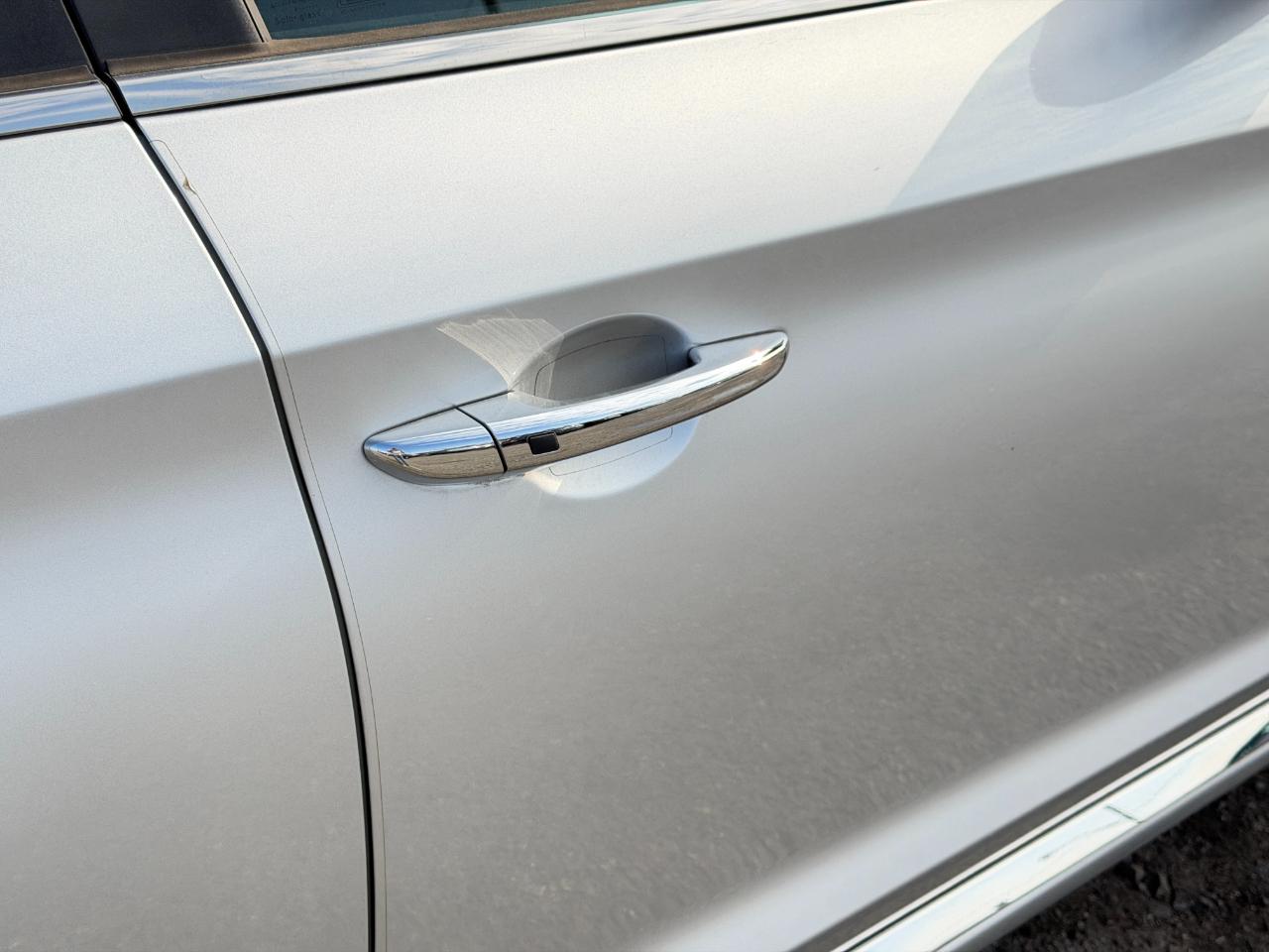 Hyundai Sonata 4dr Sdn 2.4L Sport PZEV 2015