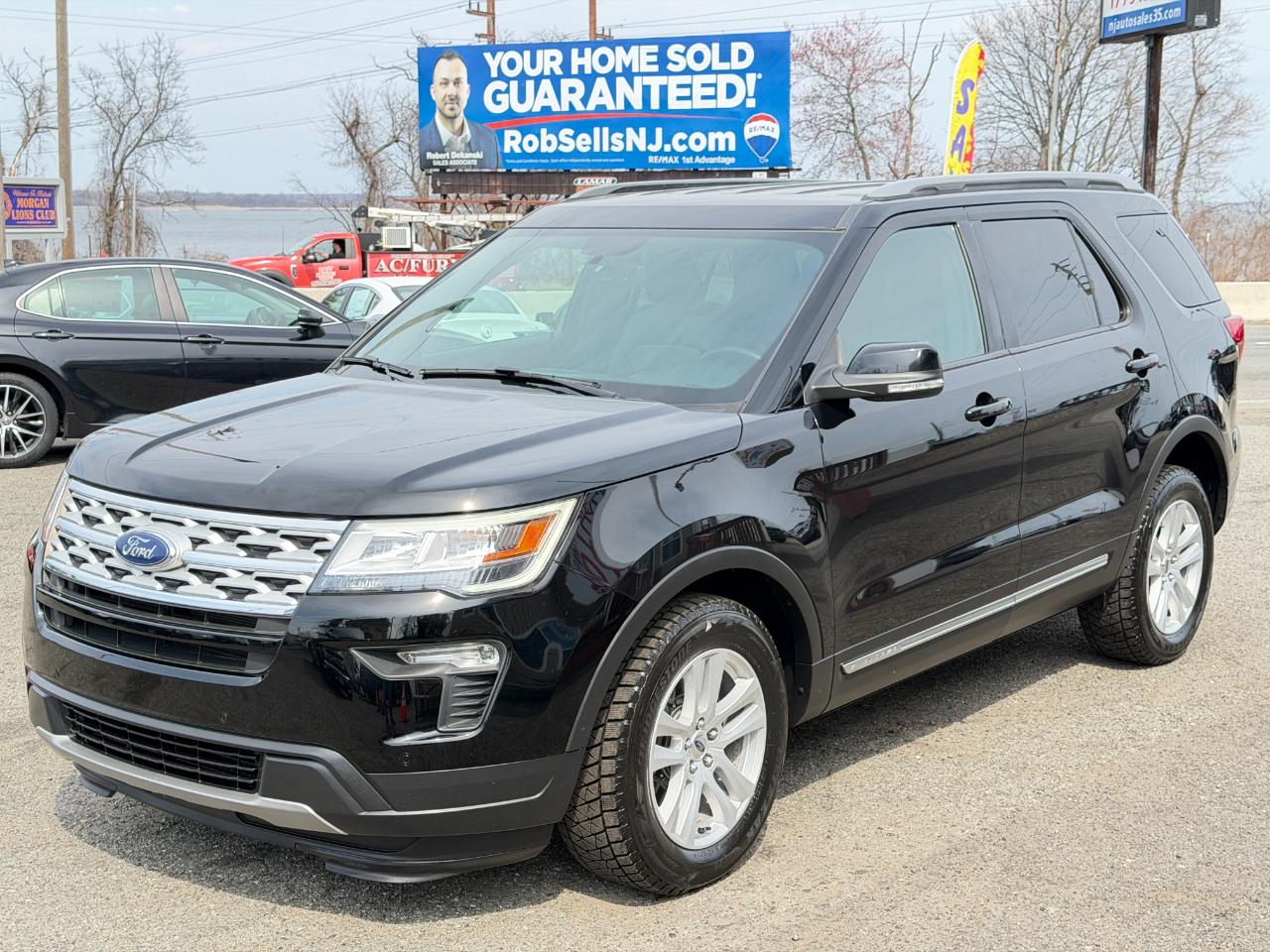 Ford Explorer XLT 4WD 2018