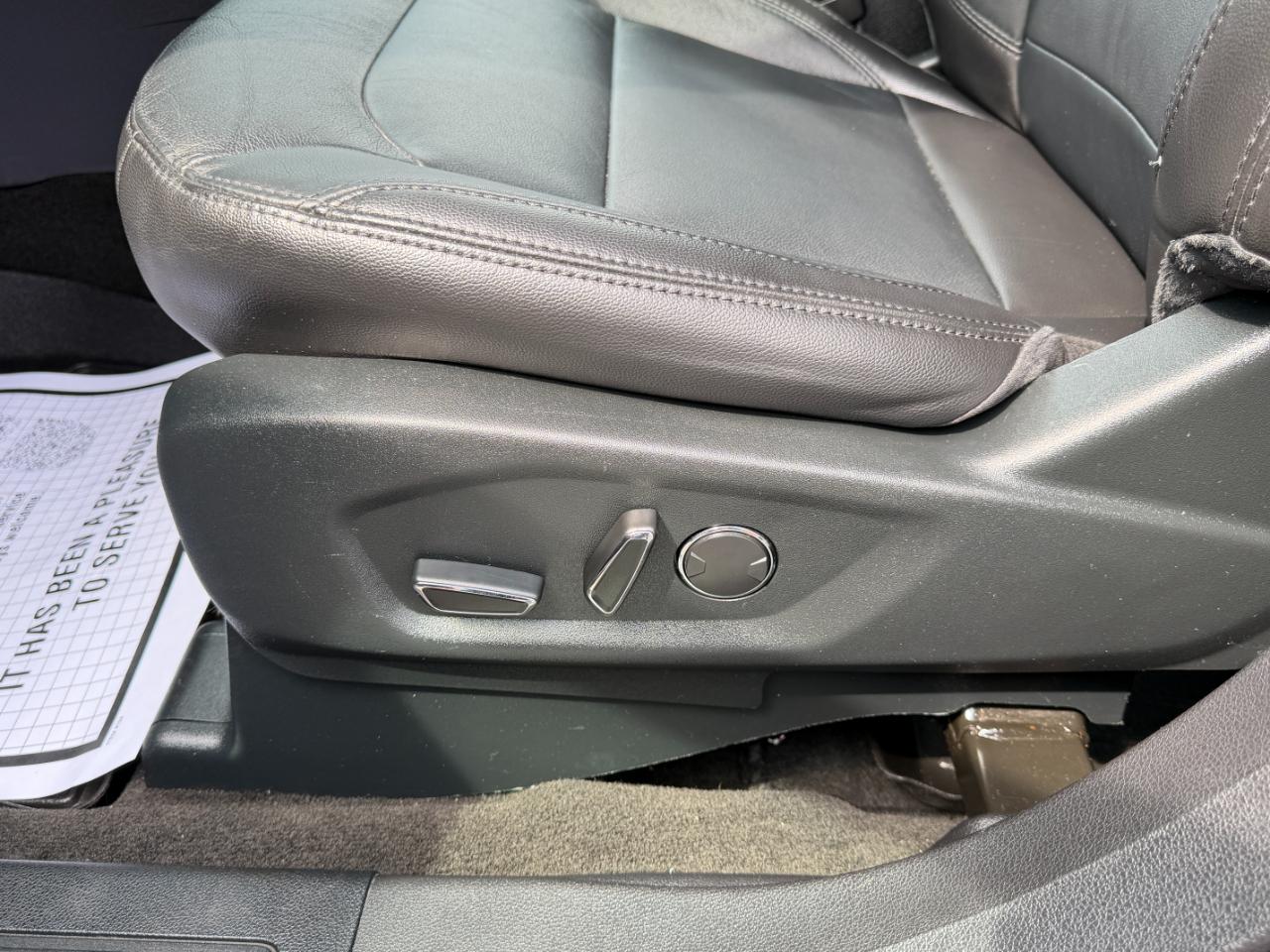 Ford Explorer XLT 4WD 2018